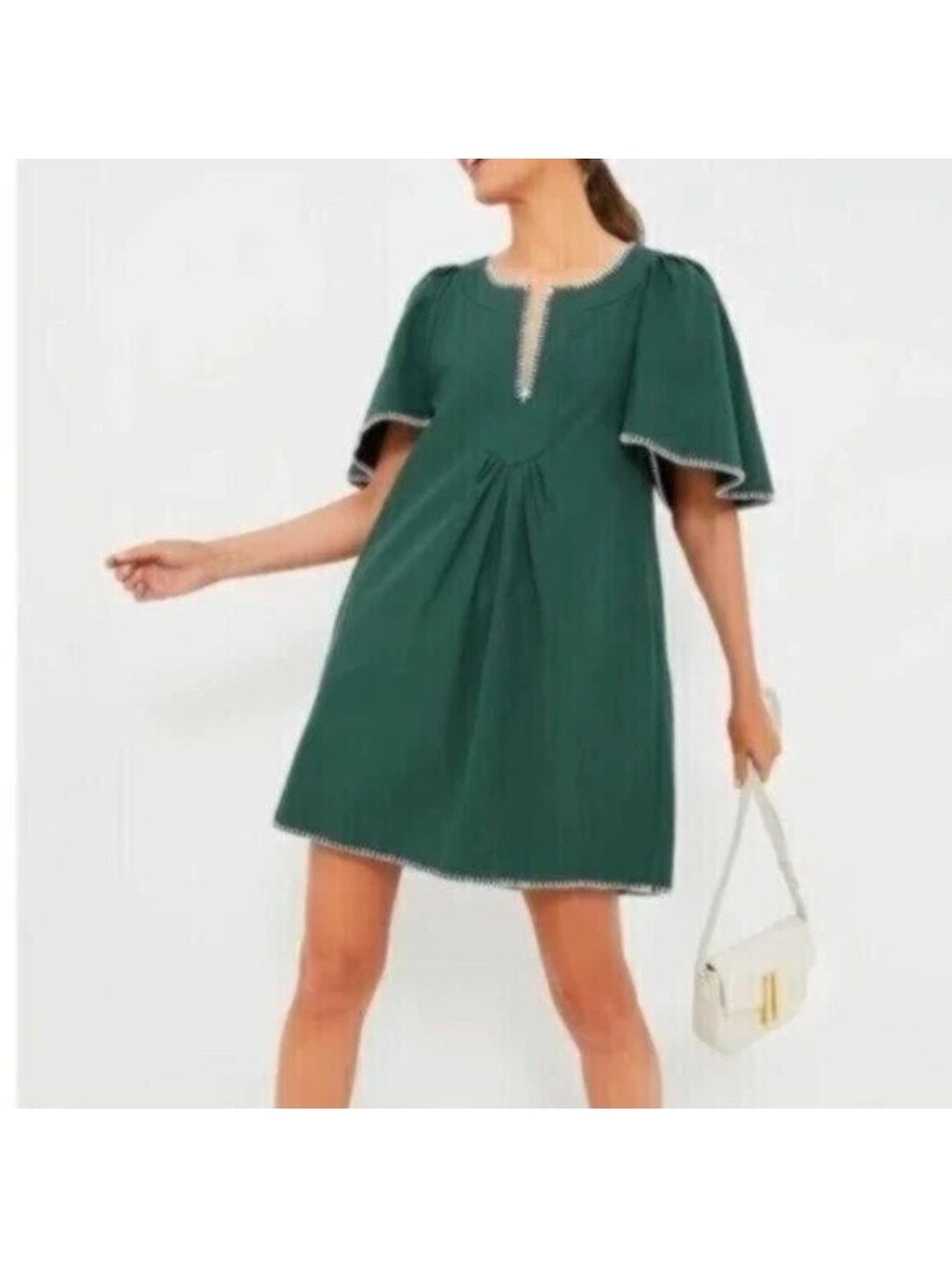 Pomander Place | NEW Green Stitch Finley Flutter Sleeve Mini
Dress Size M NWT
